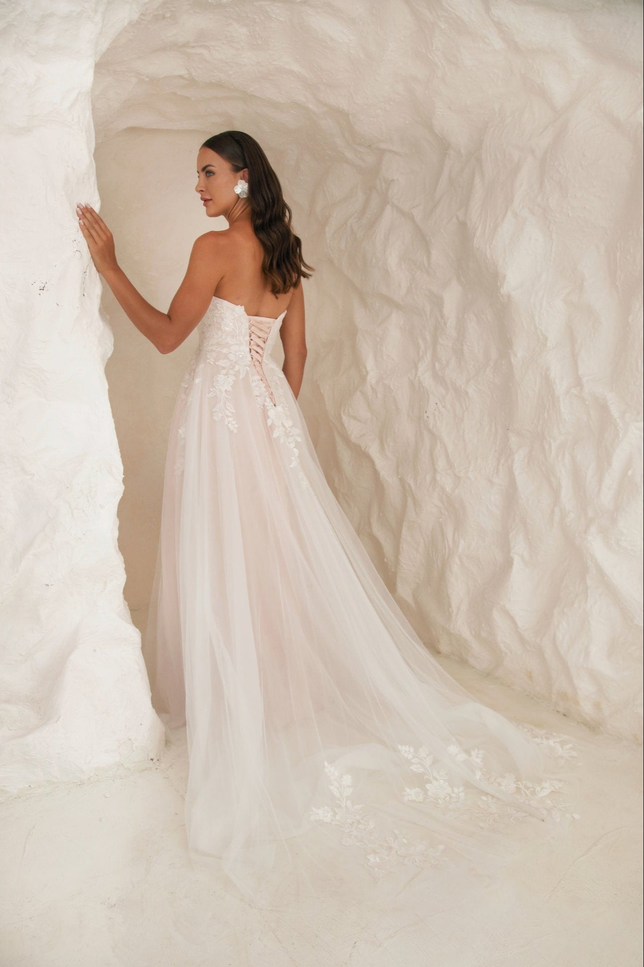 Beth - Laceywedding