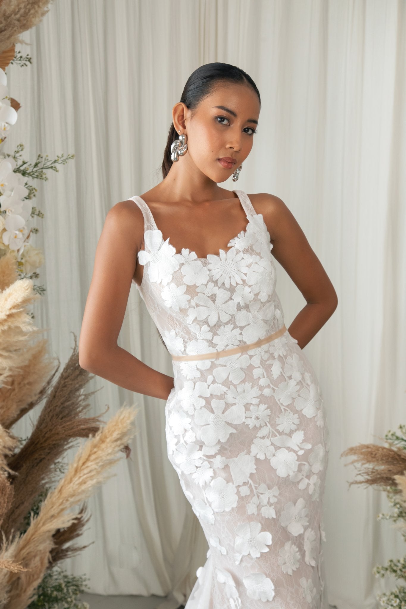 mermaid wedding dress lace top corset top mermaid wedding dress Lace Corset Mermaid Bridal Gown by Ladivine WL031