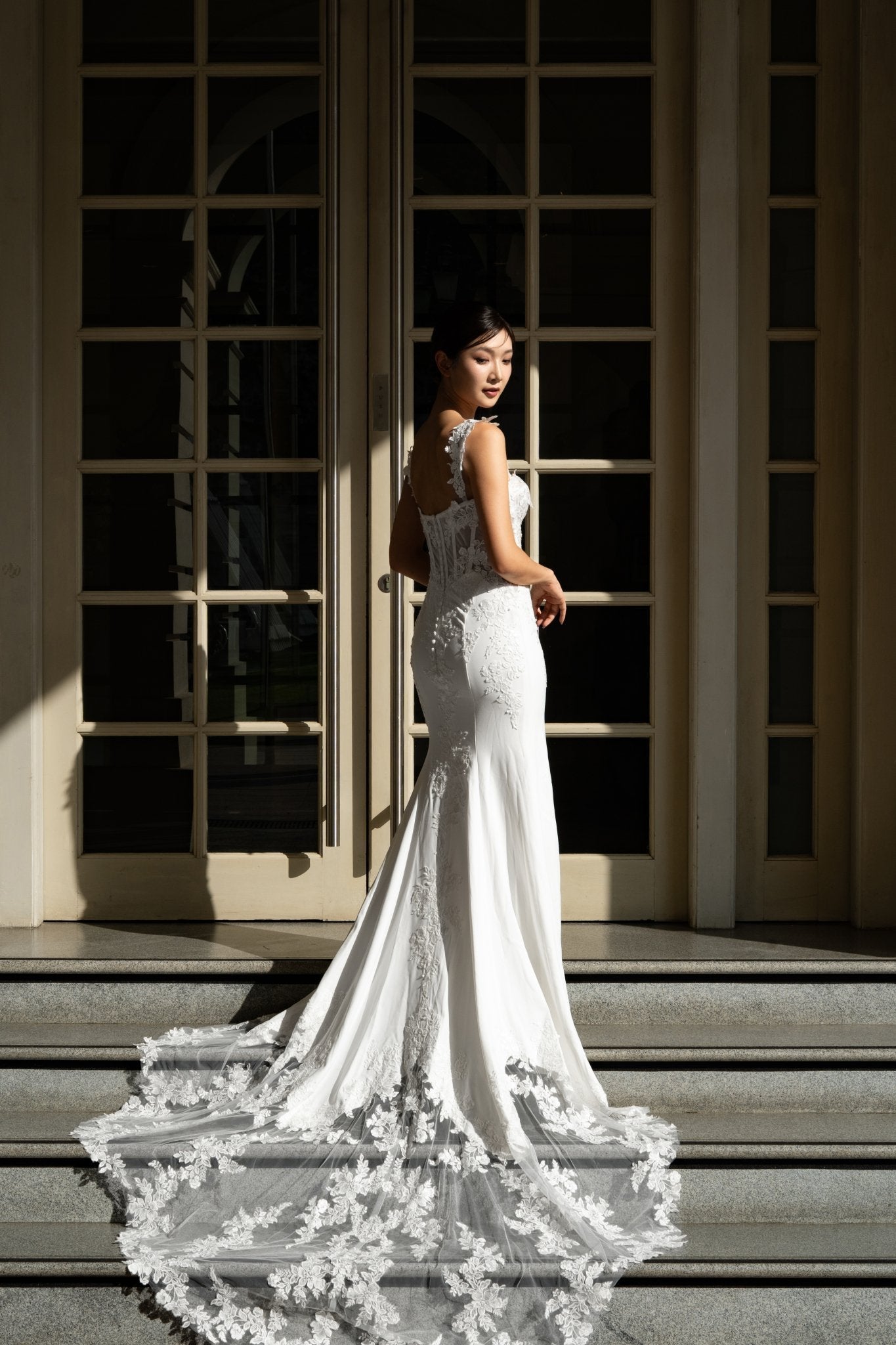 Elsa Wedding Gown Mermaid Corset & Lace Train Laceywedding Elsa Wedding Gown Mermaid Corset & Lace Train Laceywedding