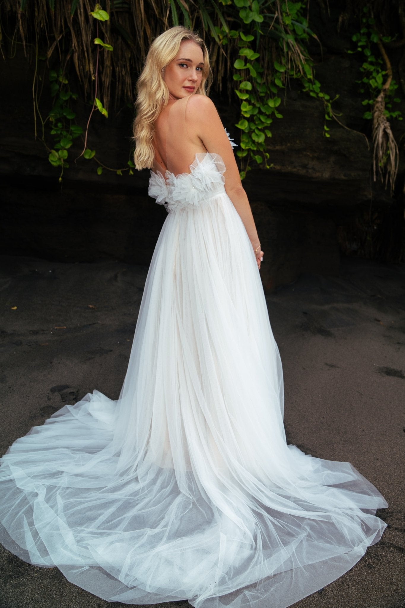 Jolie - Laceywedding
