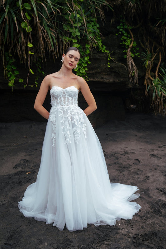 Kyra - Laceywedding