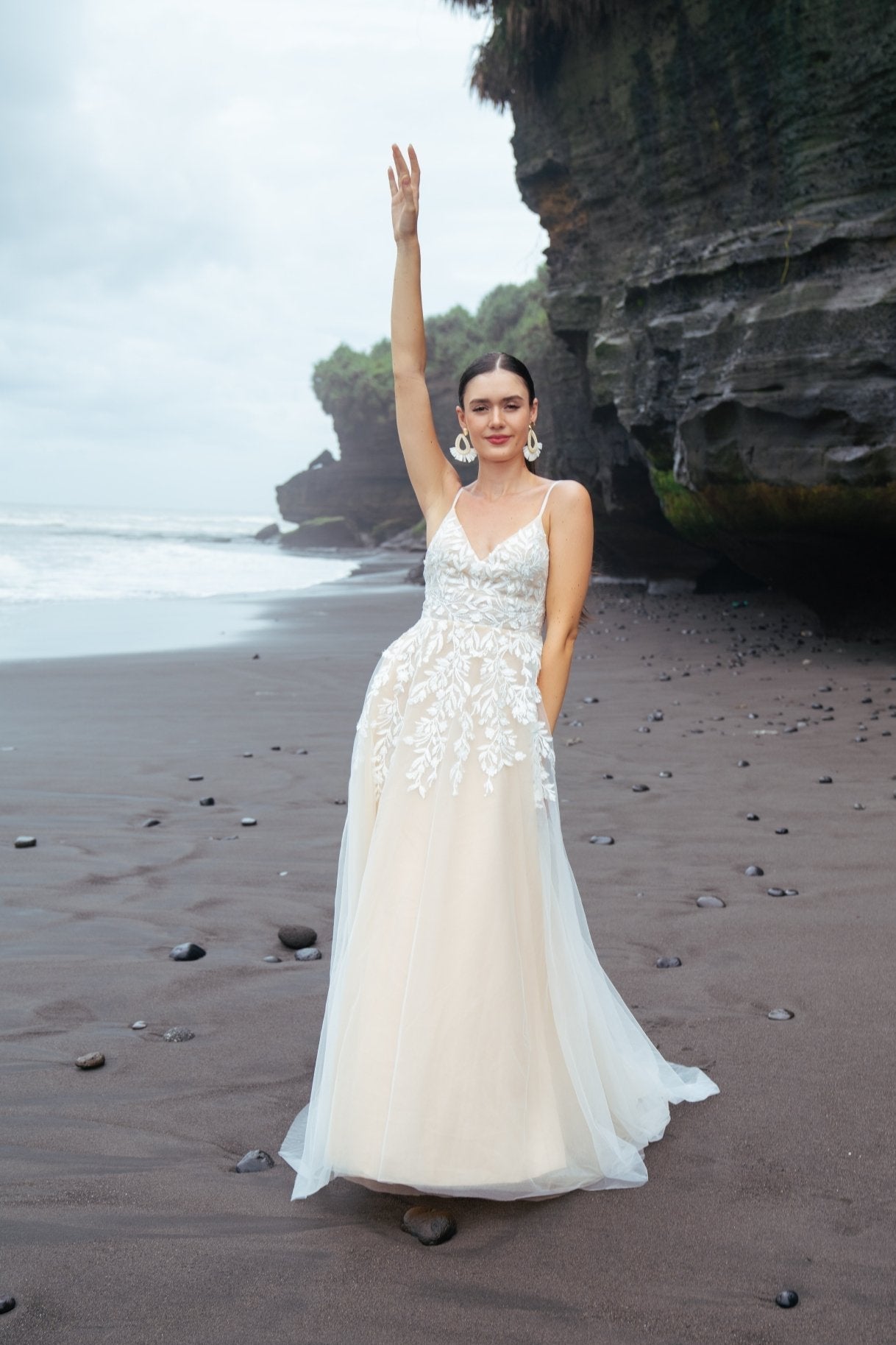 Tess - Laceywedding
