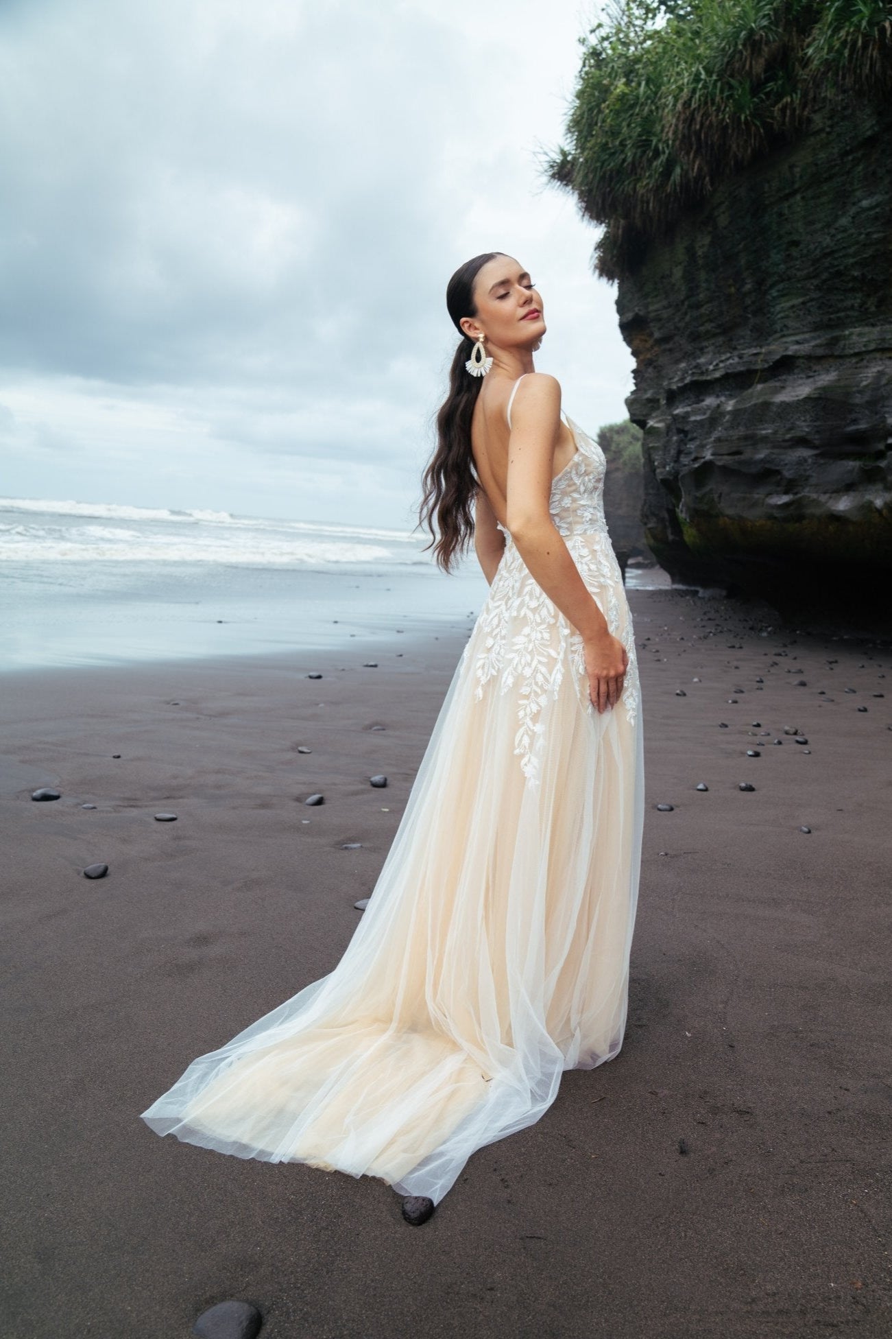 Tess - Laceywedding